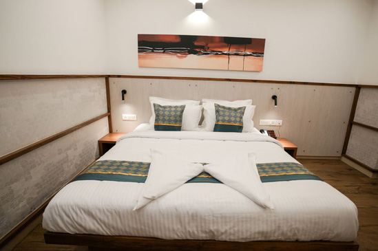 Deluxe Room 2
